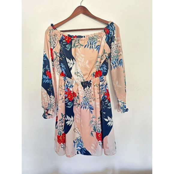 Guess Strapless Off Shoulder Pink Floral Mini Dress sz Small - Picture 2 of 3